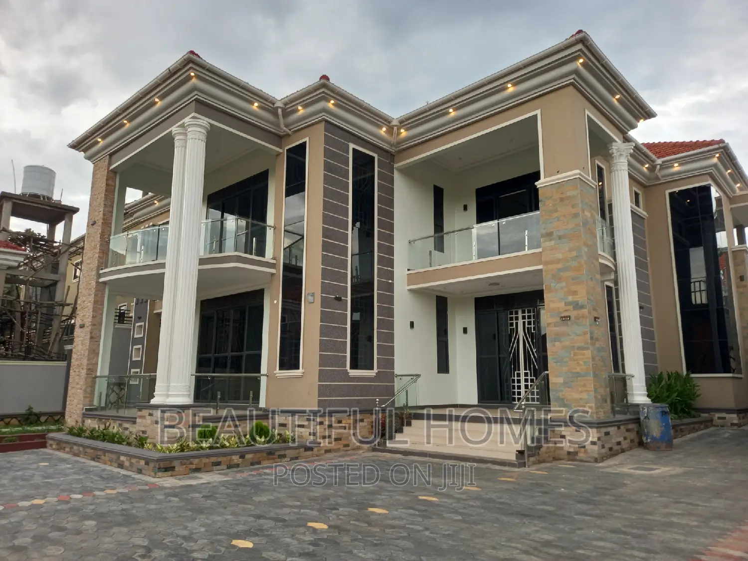 Furnished 6bdrm House in Kira First Class for sale in Kira