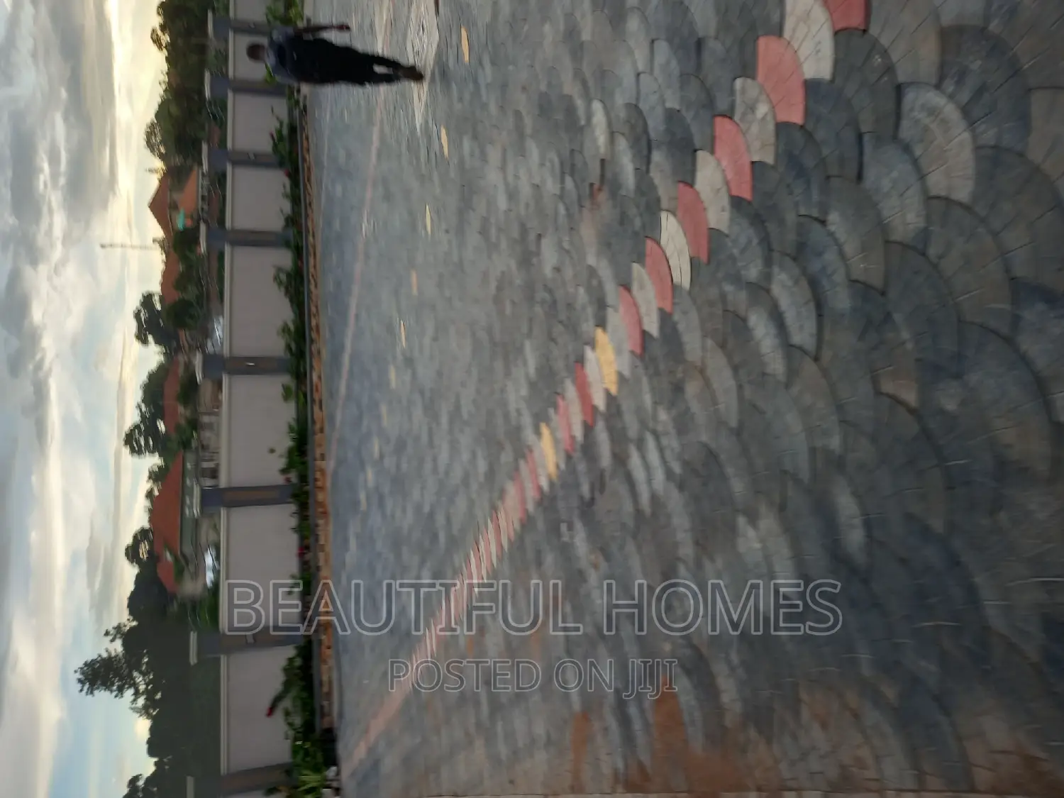 Furnished 5bdrm Maisonette in Kira for sale in Kira