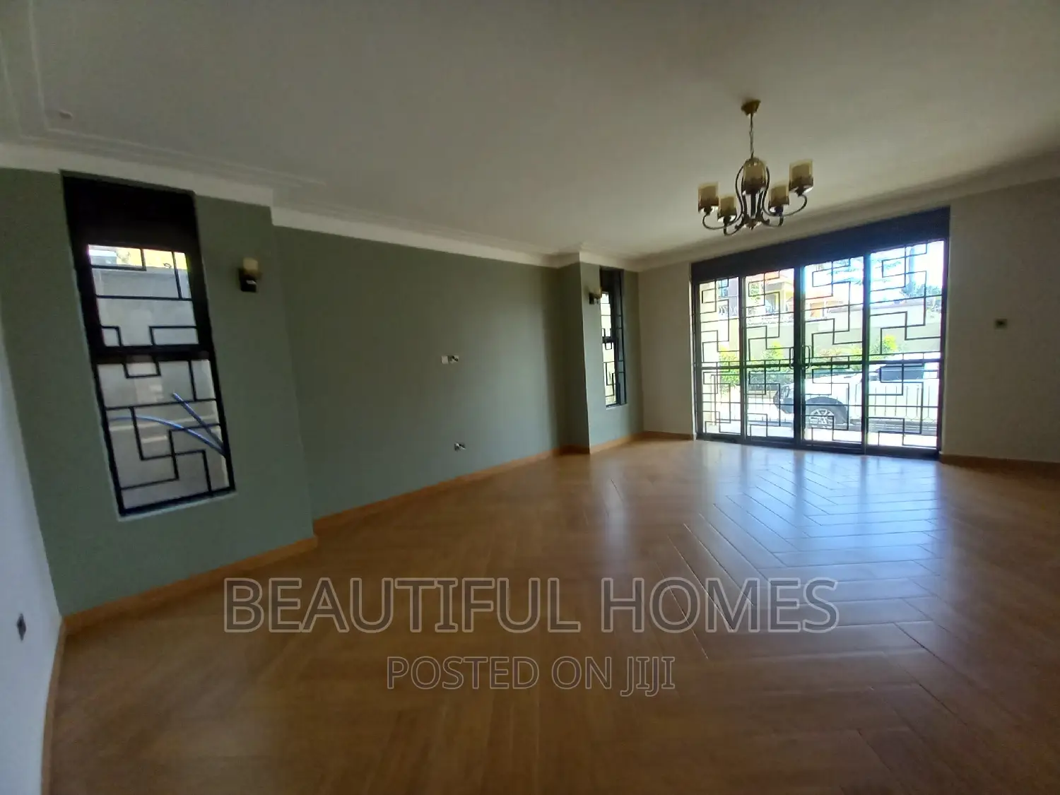 Furnished 6bdrm Duplex in Kira for sale in Kira