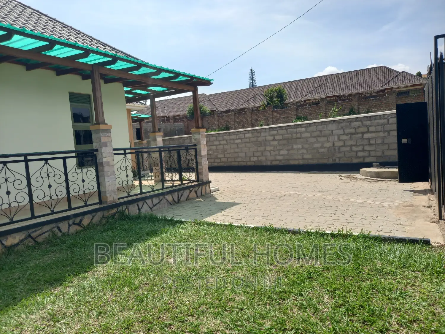 Furnished 4bdrm House in Kyaliwajjara, Kira for sale in Kira