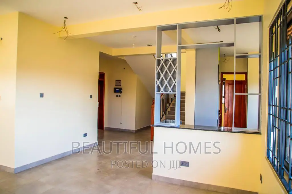 Furnished 6bdrm Mansion in Bwebajja Entebbe, Central Division for sale in Central Division