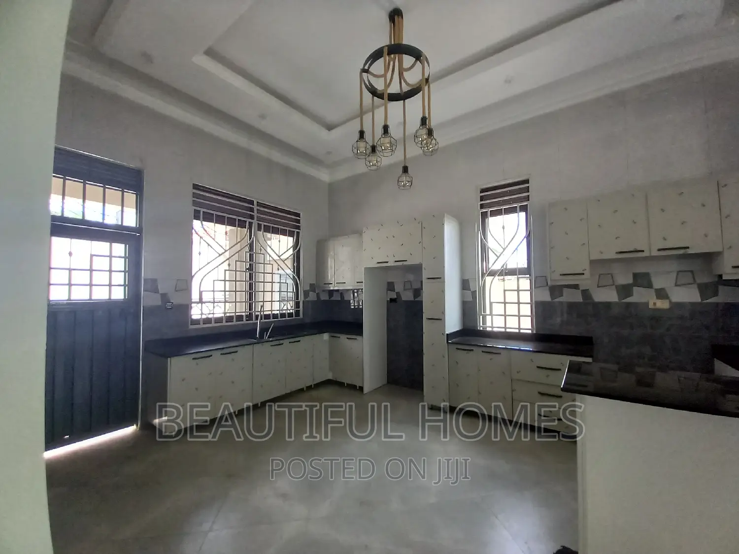 Furnished 5bdrm House in Kira Spacious Home for sale in Kira