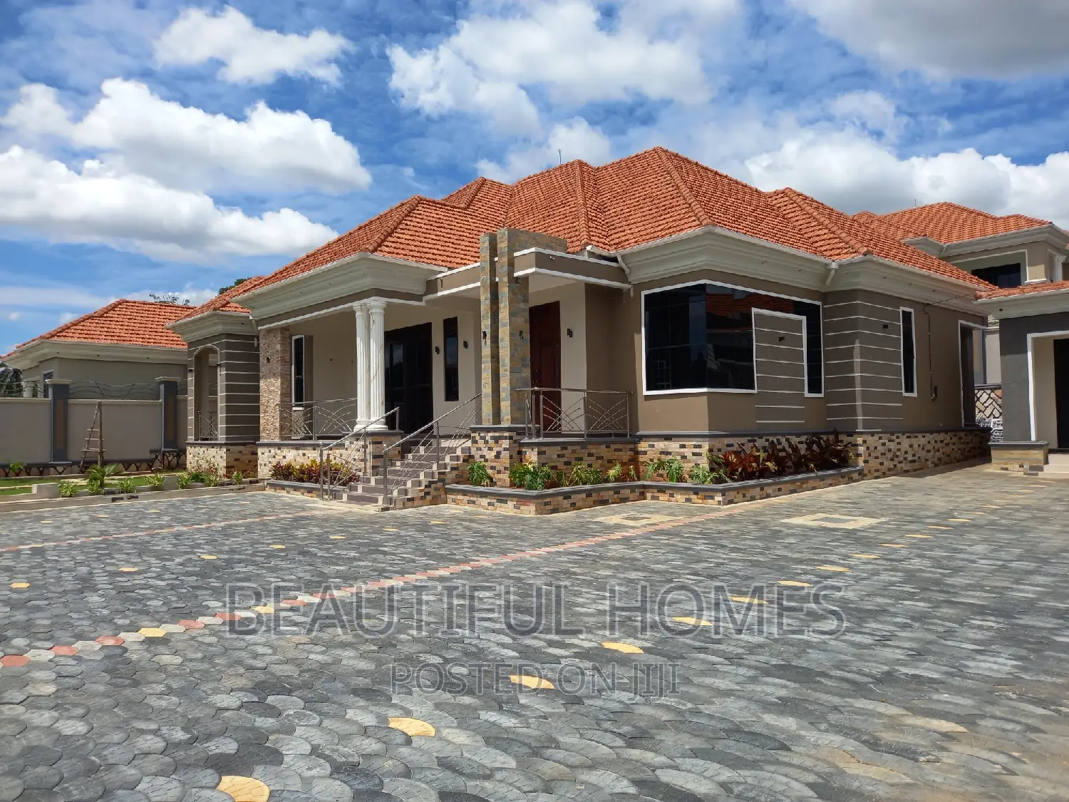 Furnished 5bdrm House in Kira for sale in Kira