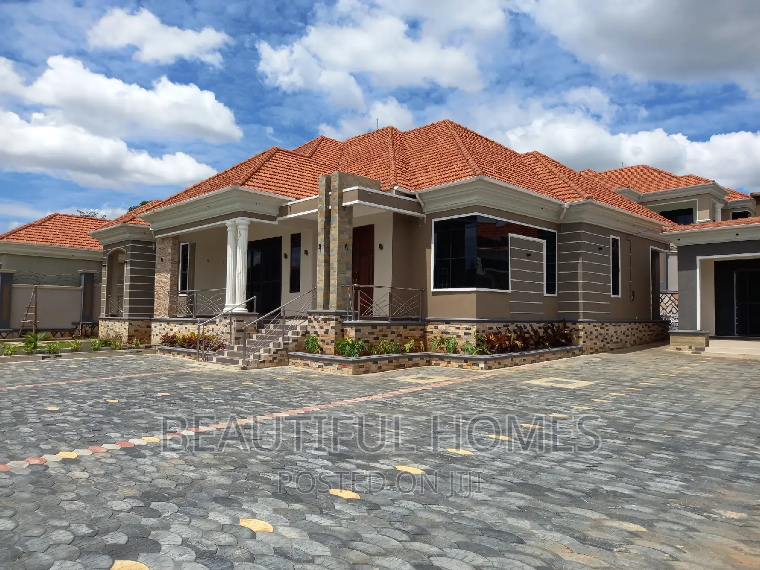 Furnished 5bdrm House in Kira for sale in Kira