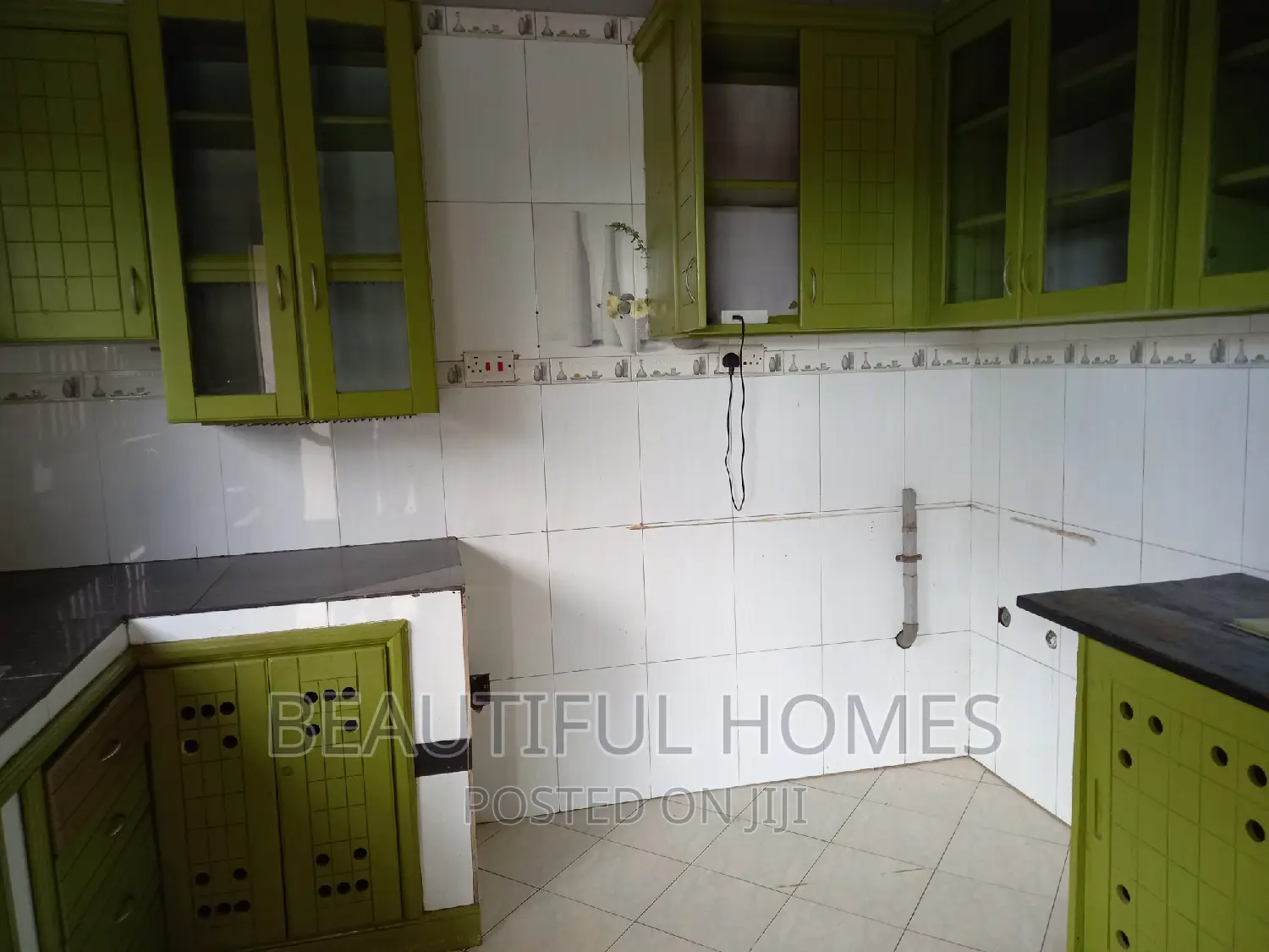Furnished 4bdrm House in Kira for sale in Kira