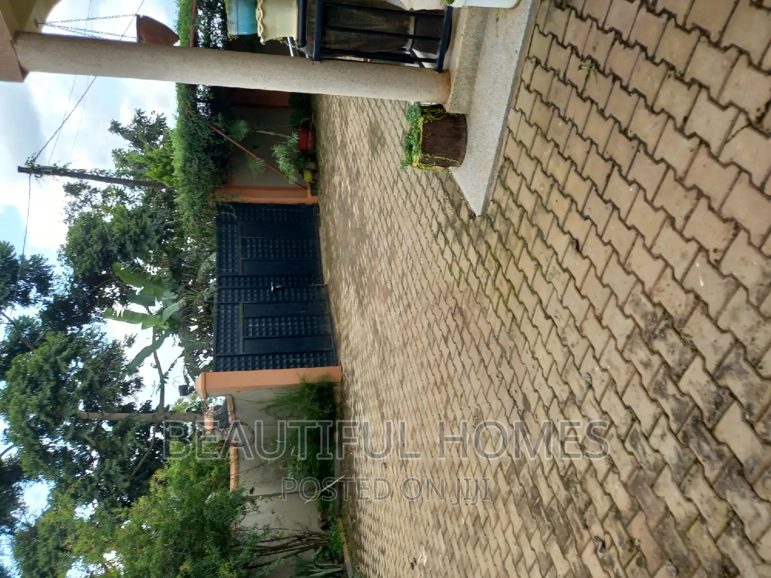 Furnished 4bdrm Bungalow in Kira for sale in Kira