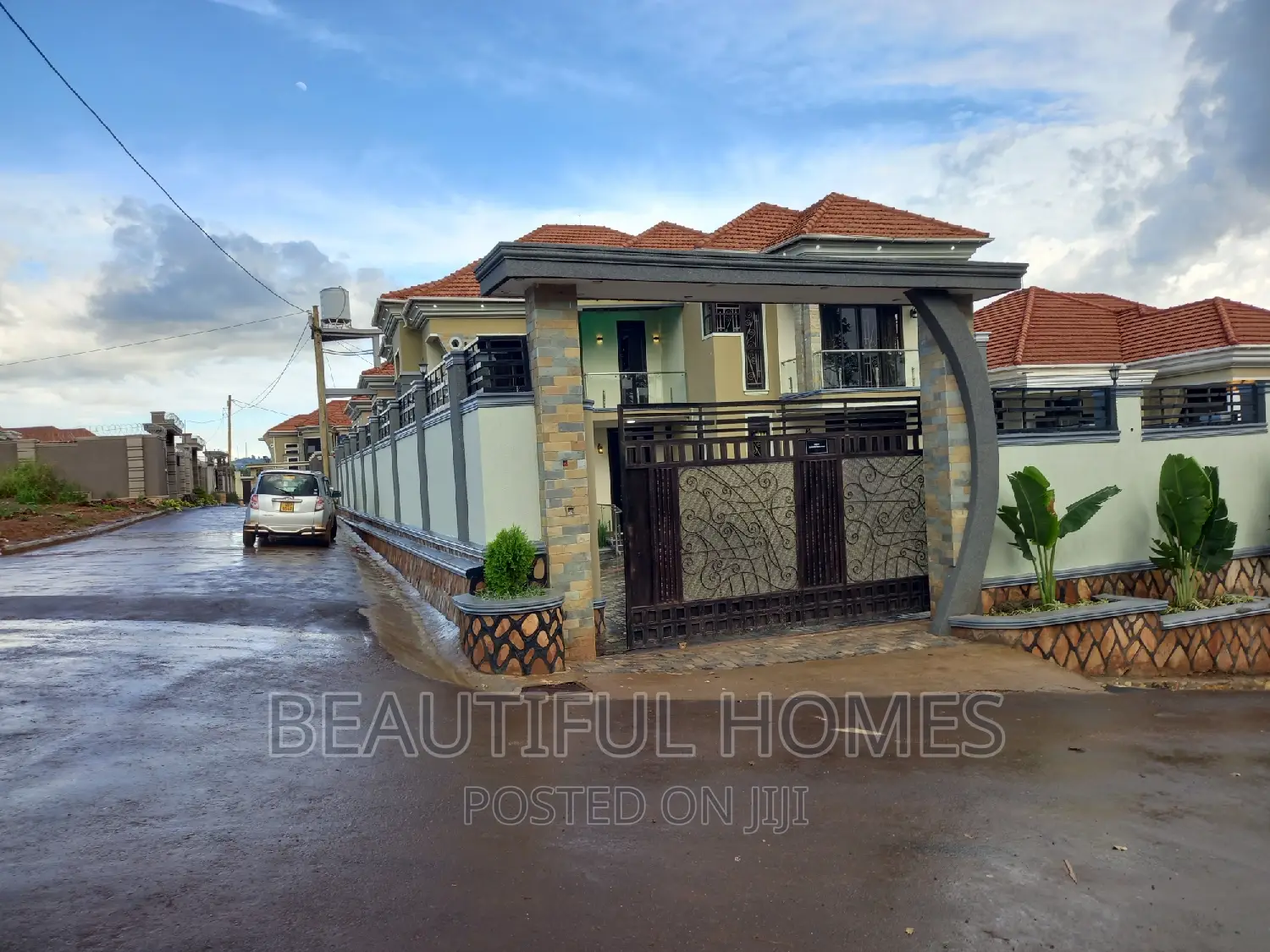 Furnished 6bdrm Duplex in Kira Mamerito Road for sale in Kira