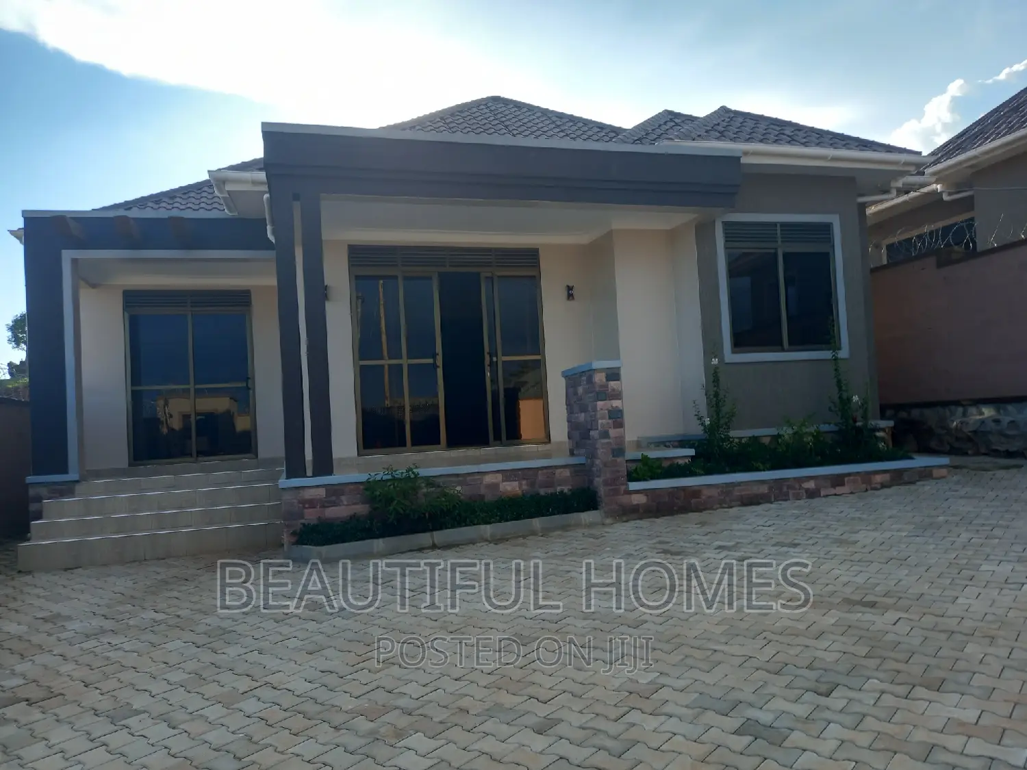 Furnished 3bdrm Bungalow in Nakwero, Kira for sale in Kira