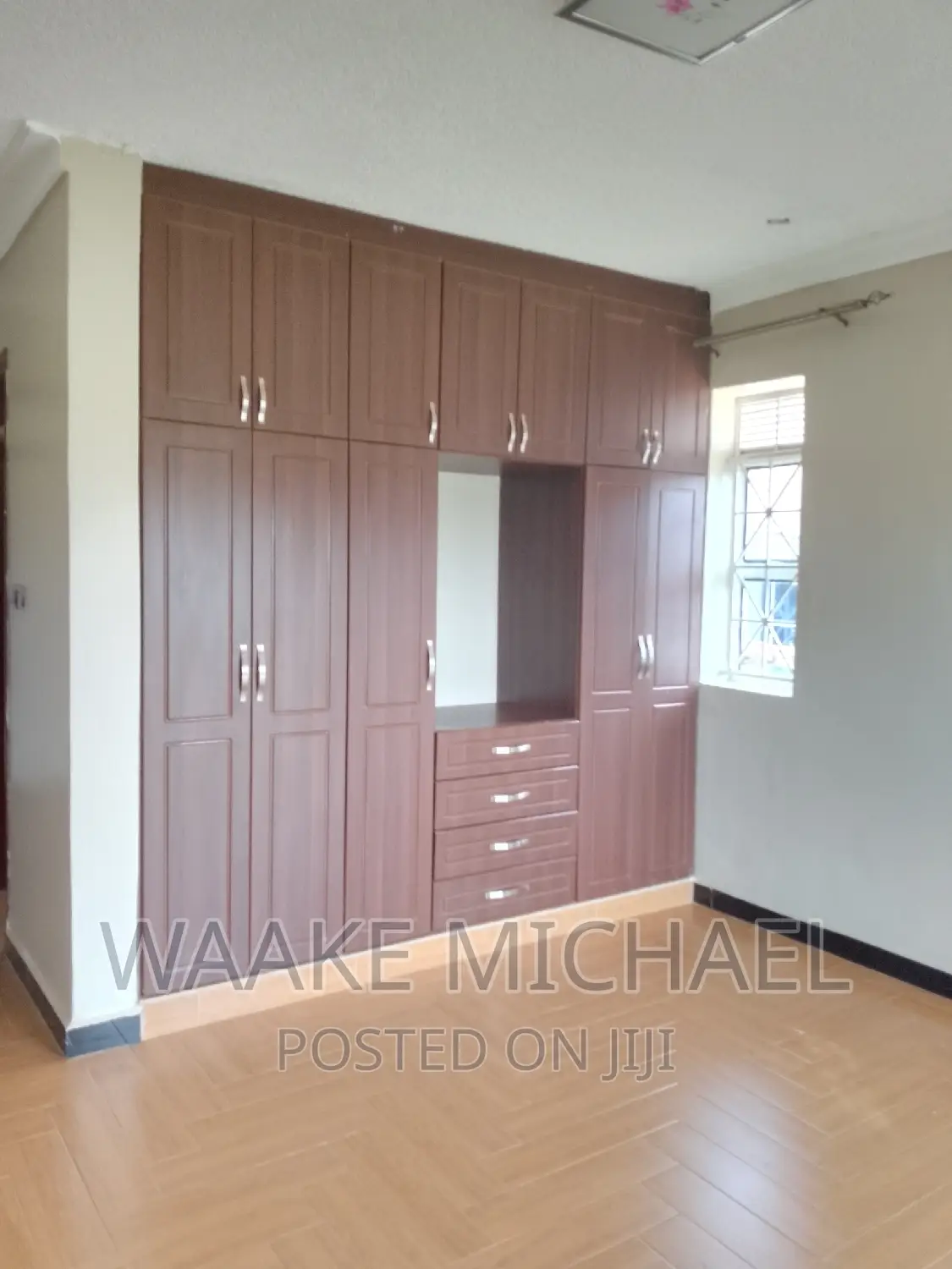 4bdrm Duplex in Kira Estate, Wakiso / Wakiso for sale in Wakiso / Wakiso