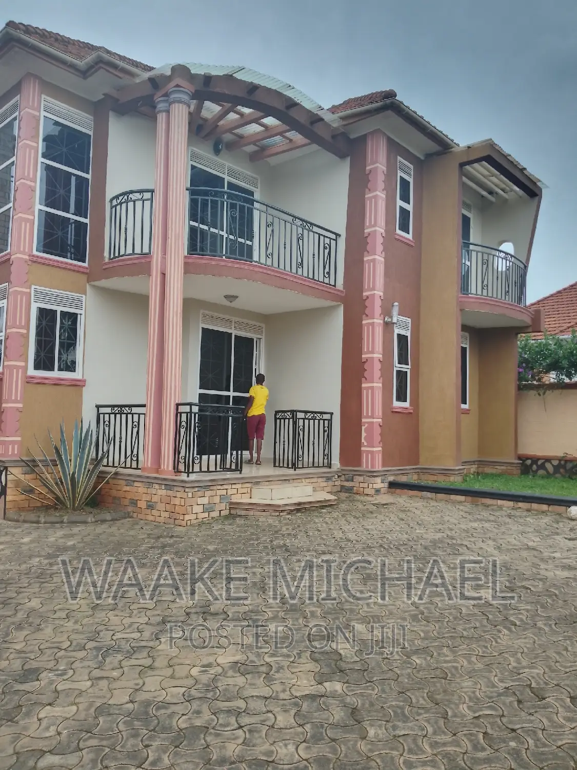 4bdrm Duplex in Kira Estate, Wakiso / Wakiso for sale in Wakiso / Wakiso