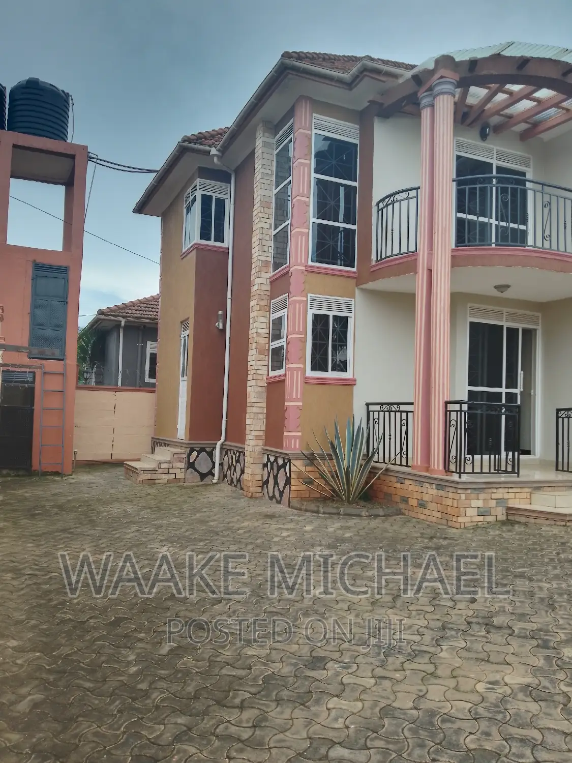4bdrm Duplex in Kira Estate, Wakiso / Wakiso for sale in Wakiso / Wakiso