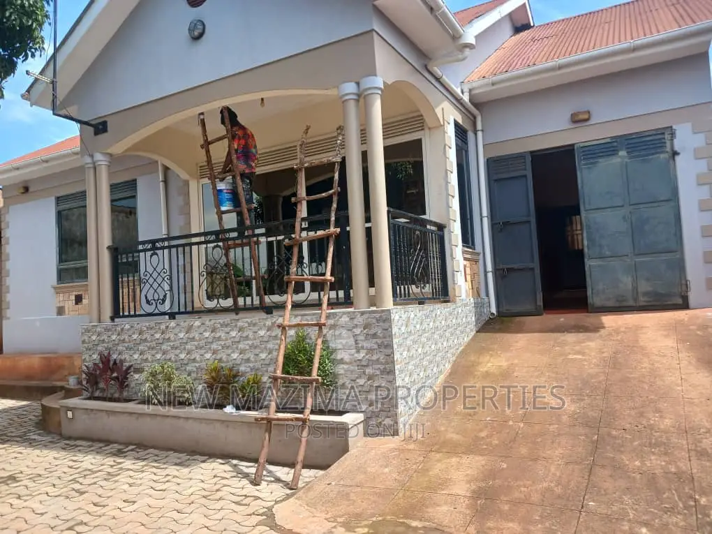 3bdrm Bungalow in Namasuba Ndejje, Central Division for sale in Central Division