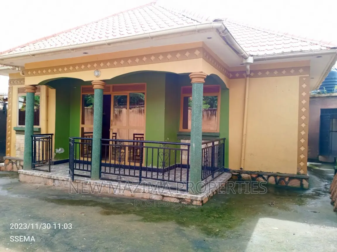 3bdrm Bungalow in Nansana Bujjuko Town, Central Division for sale in Central Division
