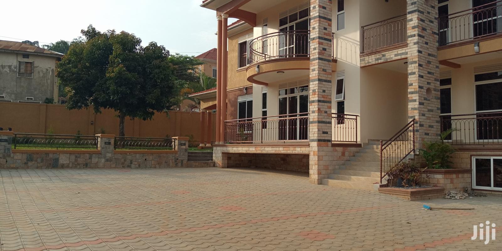 In Munyonyo Lake Viewing Castle For Sale in Kampala