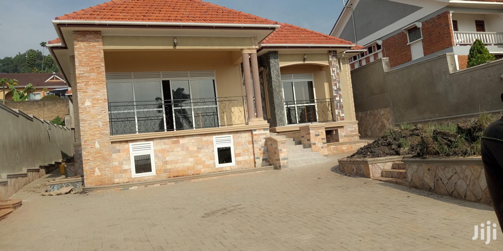Home In Kansanga Hill For Sale in Kampala