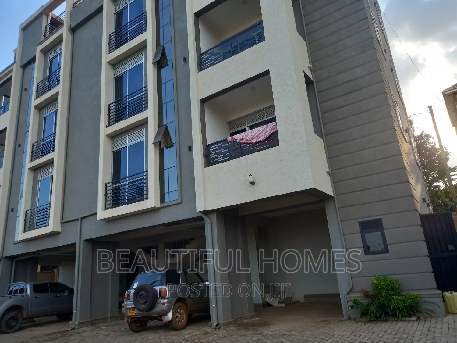 Furnished 2bdrm Apartment in Kisaasi Bukoto, Nakawa for sale in Nakawa
