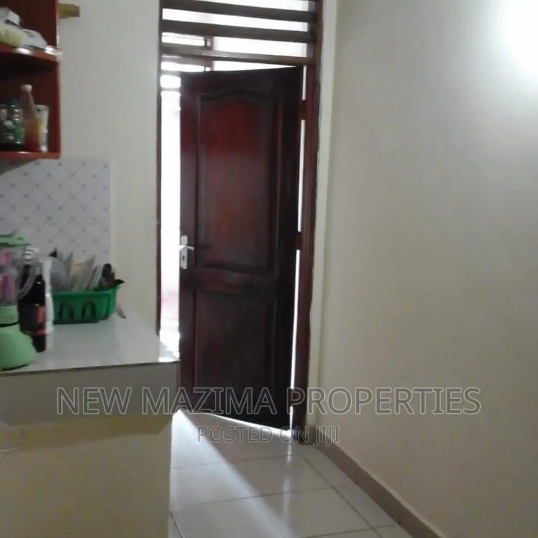 3bdrm Condo in Seguku Ntebe Rd, Central Division for sale in Central Division