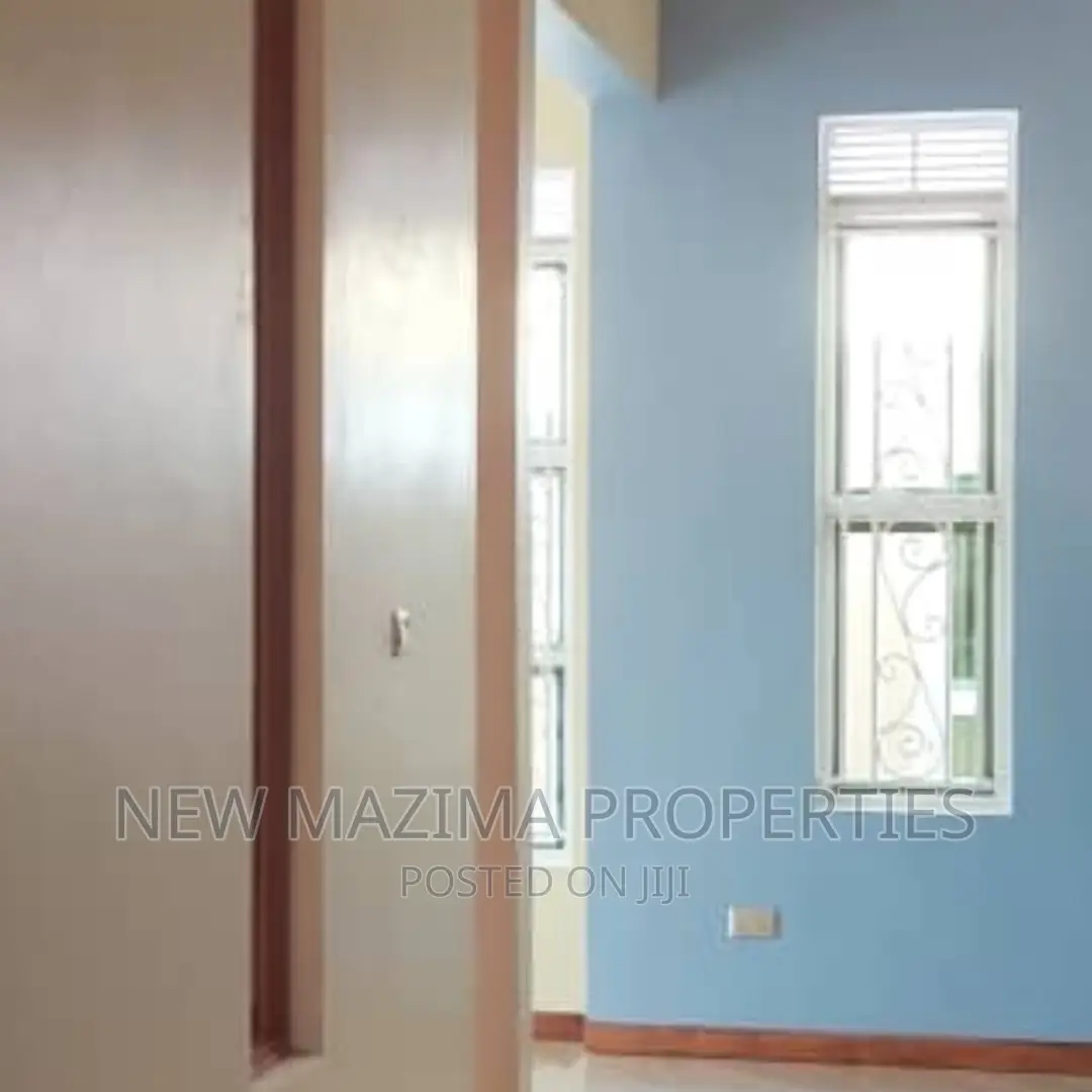 3bdrm Condo in Seguku Ntebe Rd, Central Division for sale in Central Division