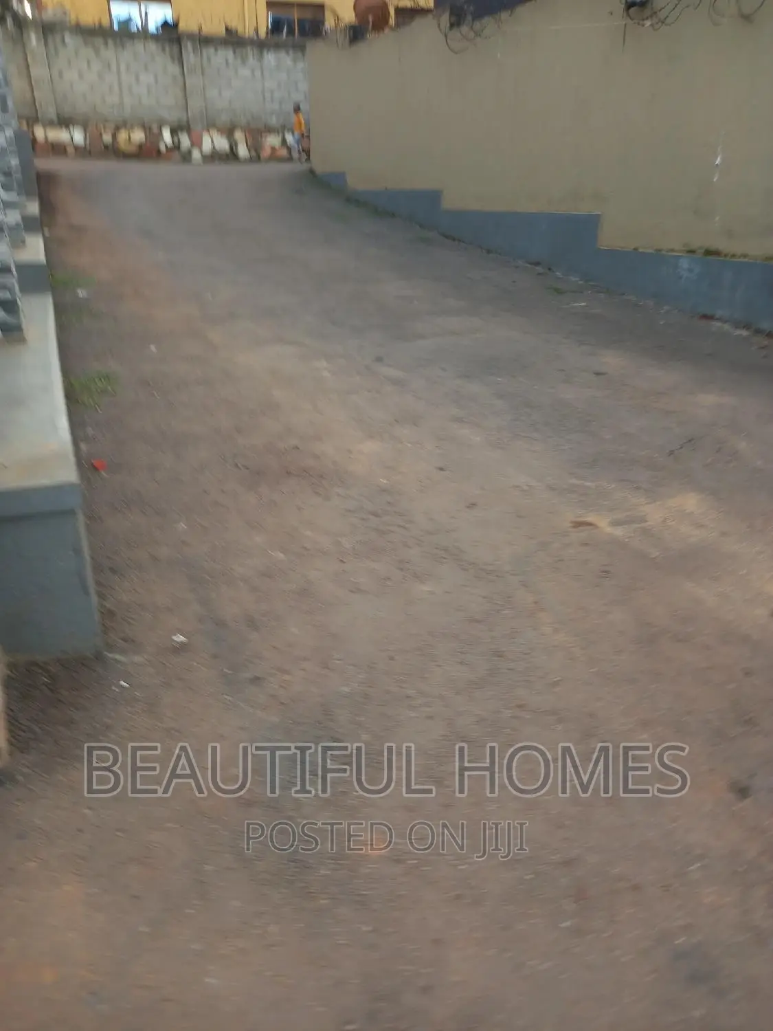 Furnished 2bdrm Block of Flats in Kisaasi, Nakawa for sale in Nakawa