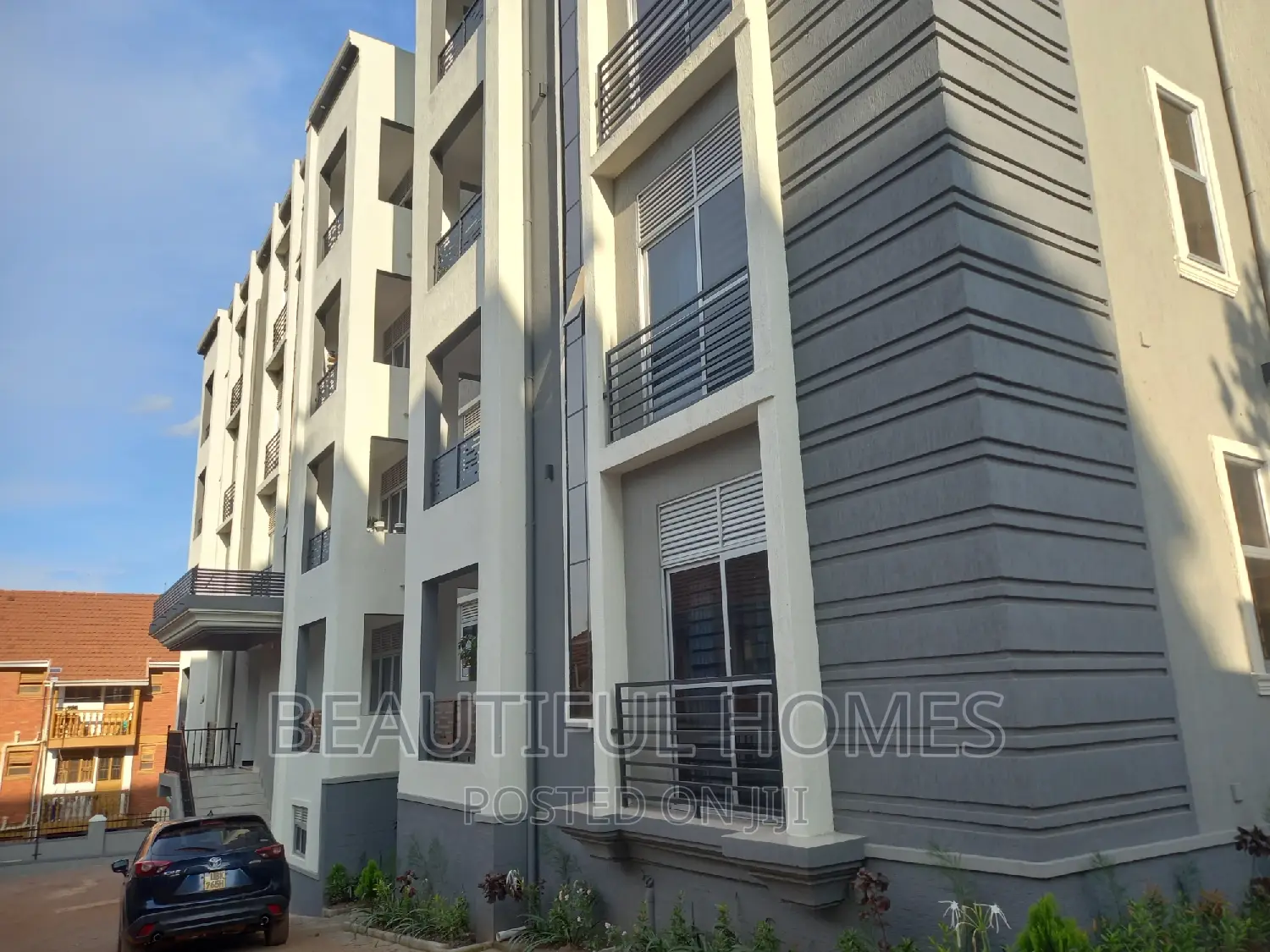 Furnished 2bdrm Apartment in Kisaasi, Nakawa for sale in Nakawa