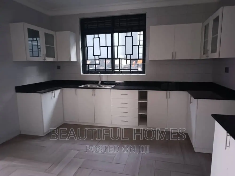 Furnished 2bdrm Block of Flats in Kyaliwajjara, Nakawa for sale in Nakawa