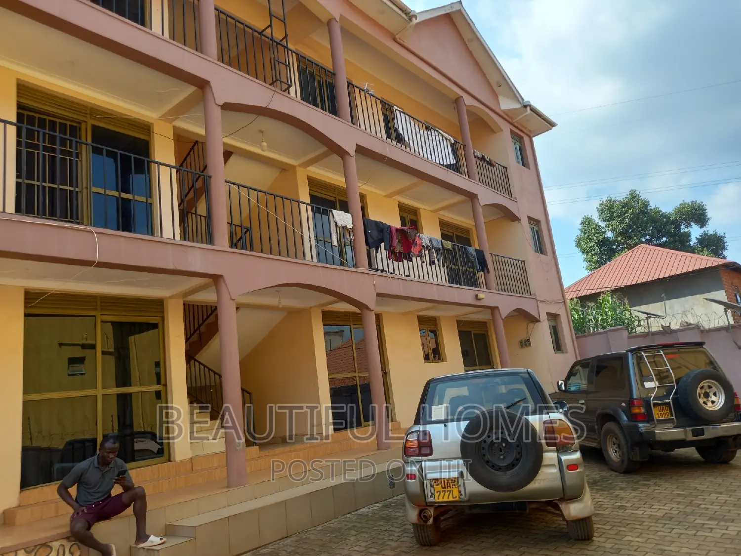Furnished 2bdrm Apartment in Kyaliwajjara, Nakawa for sale in Nakawa