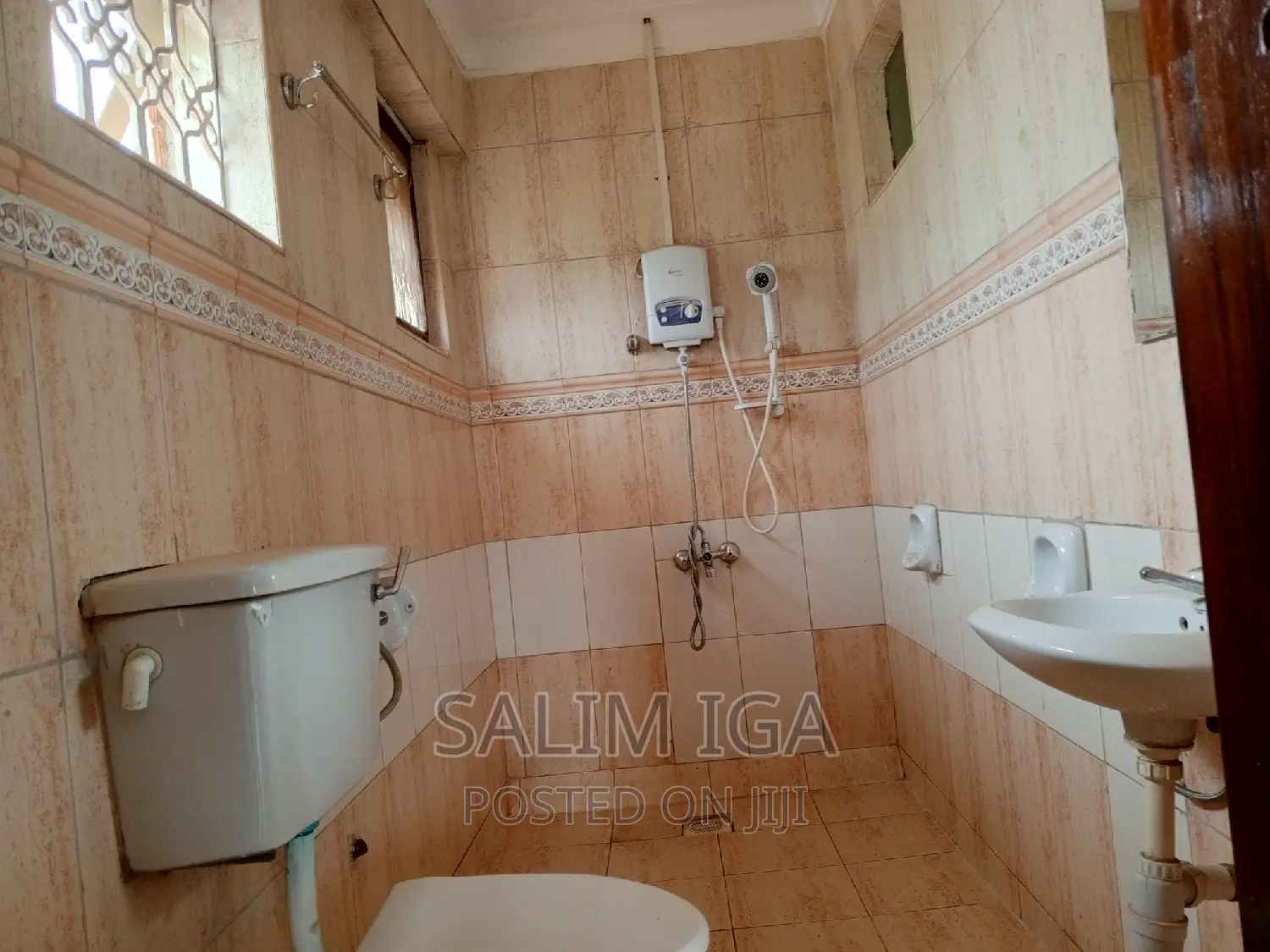 2bdrm Block of Flats in Kololo Property, Central Division for rent in Central Division