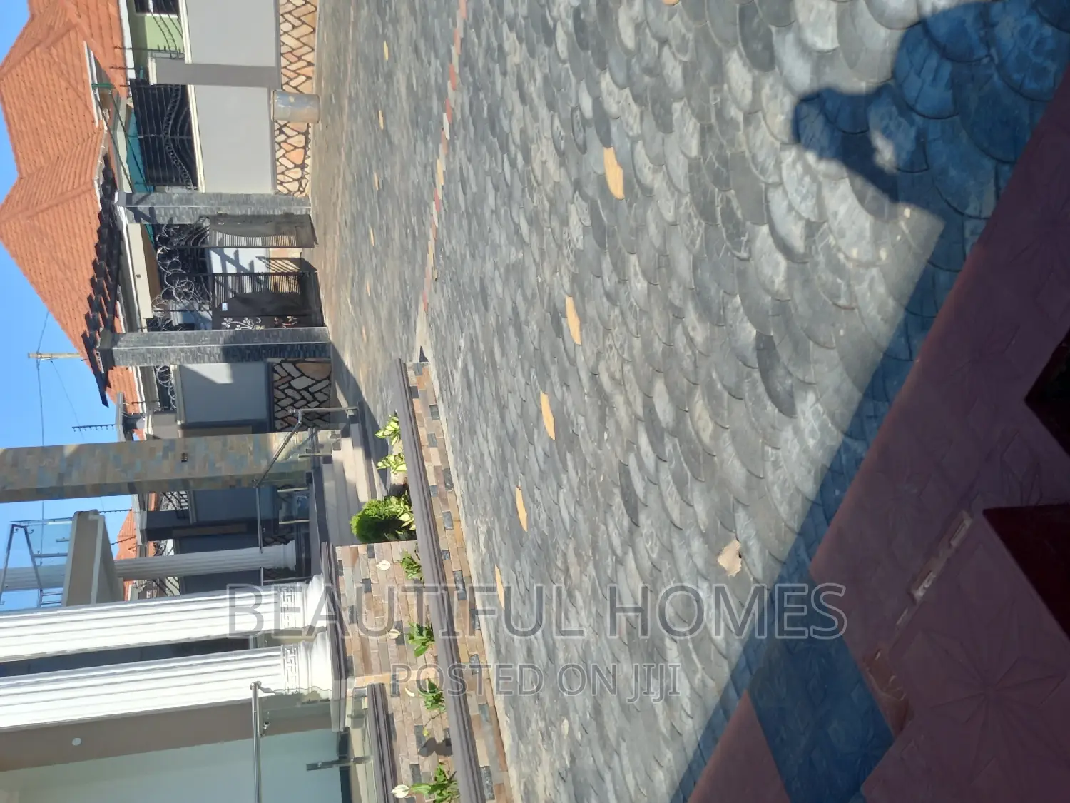 Furnished 6bdrm Mansion in Kira for sale in Kira