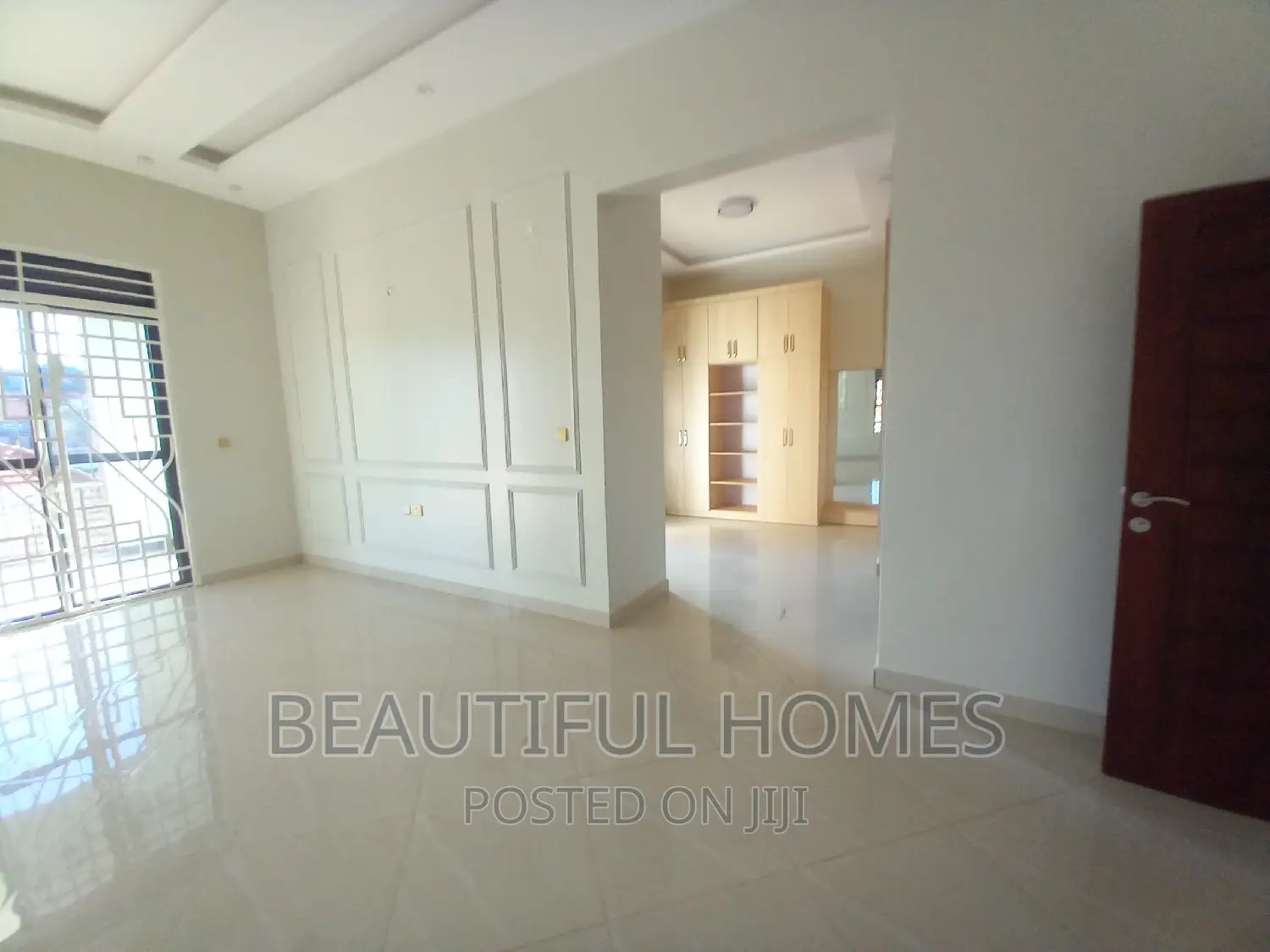 Furnished 6bdrm Mansion in Kira for sale in Kira
