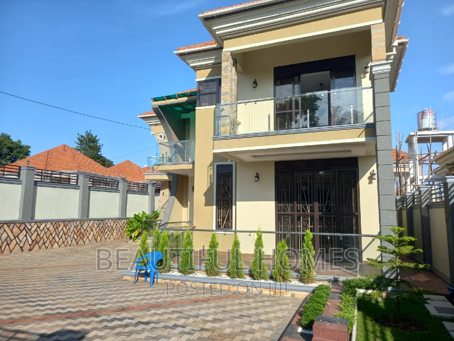 Furnished 6bdrm Mansion in Kira Perfect Estate for sale in Kira