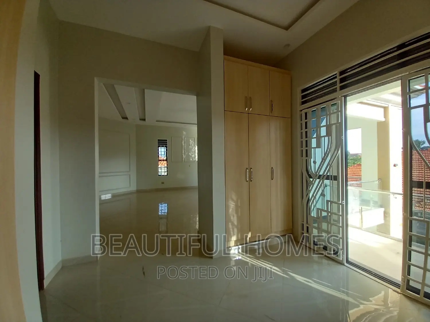 Furnished 6bdrm Duplex in Kira Perfect for sale in Kira