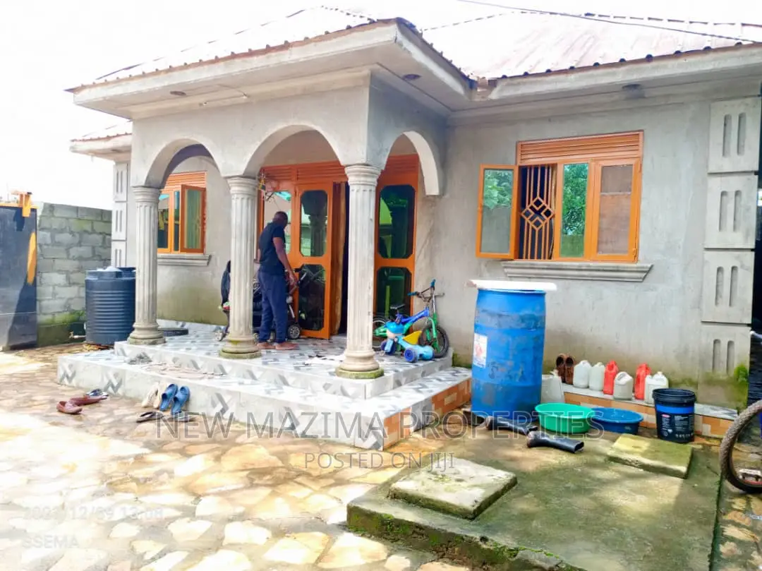2bdrm Bungalow in Bulenga, Central Division for sale in Central Division
