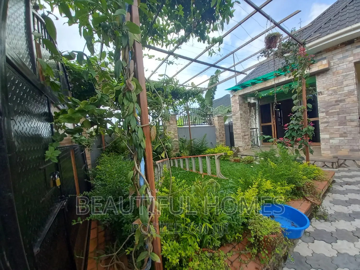 Furnished 4bdrm House in Kira Nabusugwe for sale in Kira