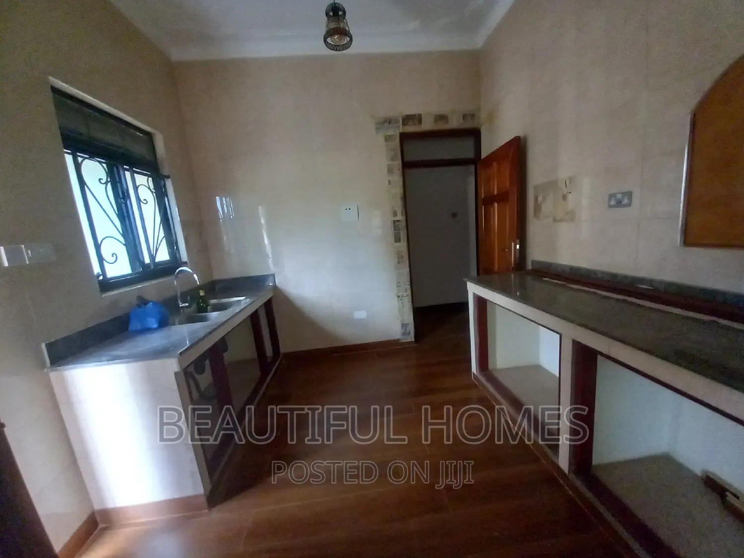 Furnished 4bdrm Bungalow in Kira Nabusugwe for sale in Kira