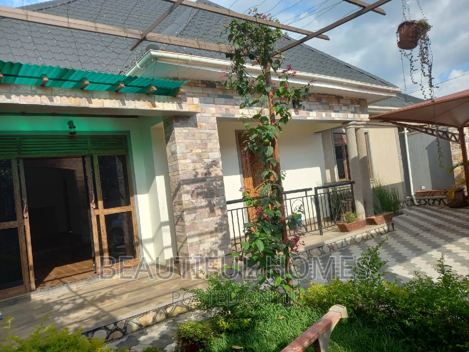 Furnished 4bdrm House in Nabusugwe, Kira for sale in Kira