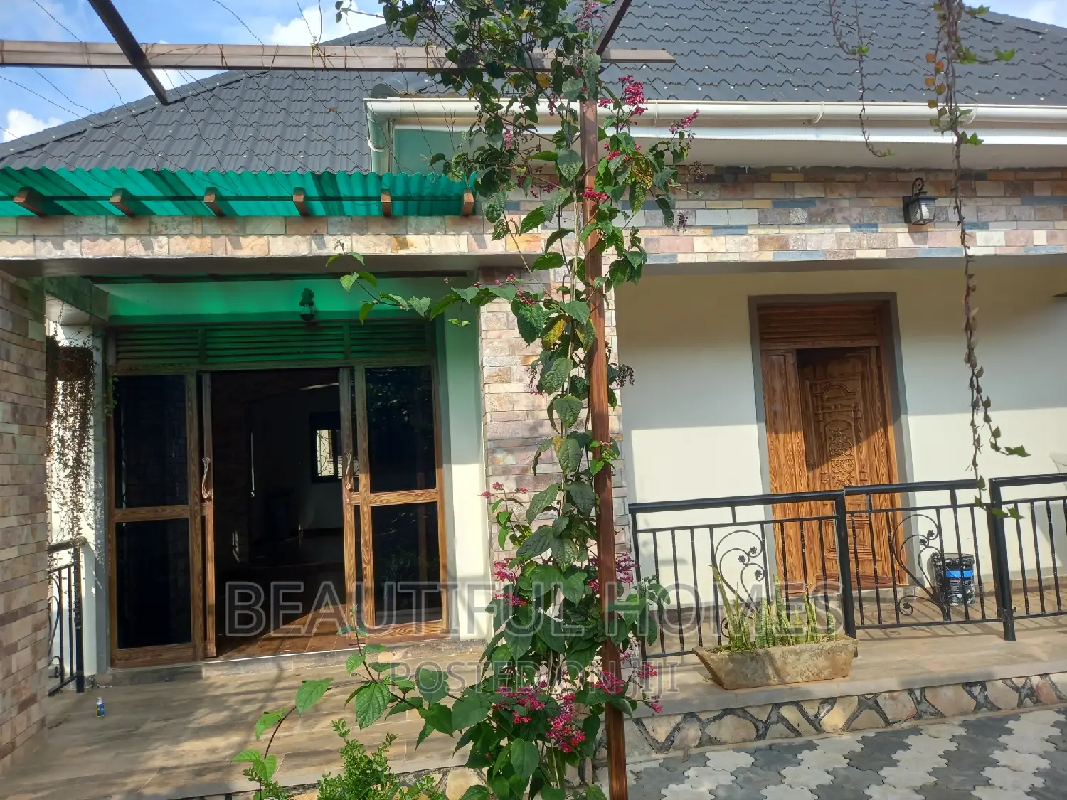 Furnished 4bdrm Bungalow in Kira Nabusugwe for sale in Kira