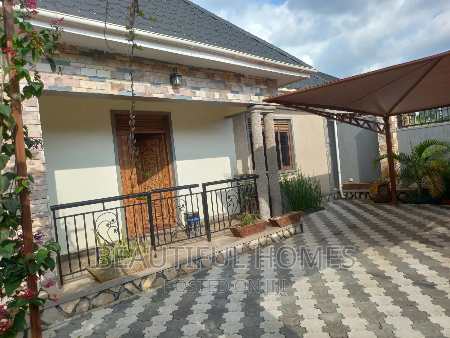 Furnished 4bdrm Bungalow in Kira Nabusugwe for sale in Kira