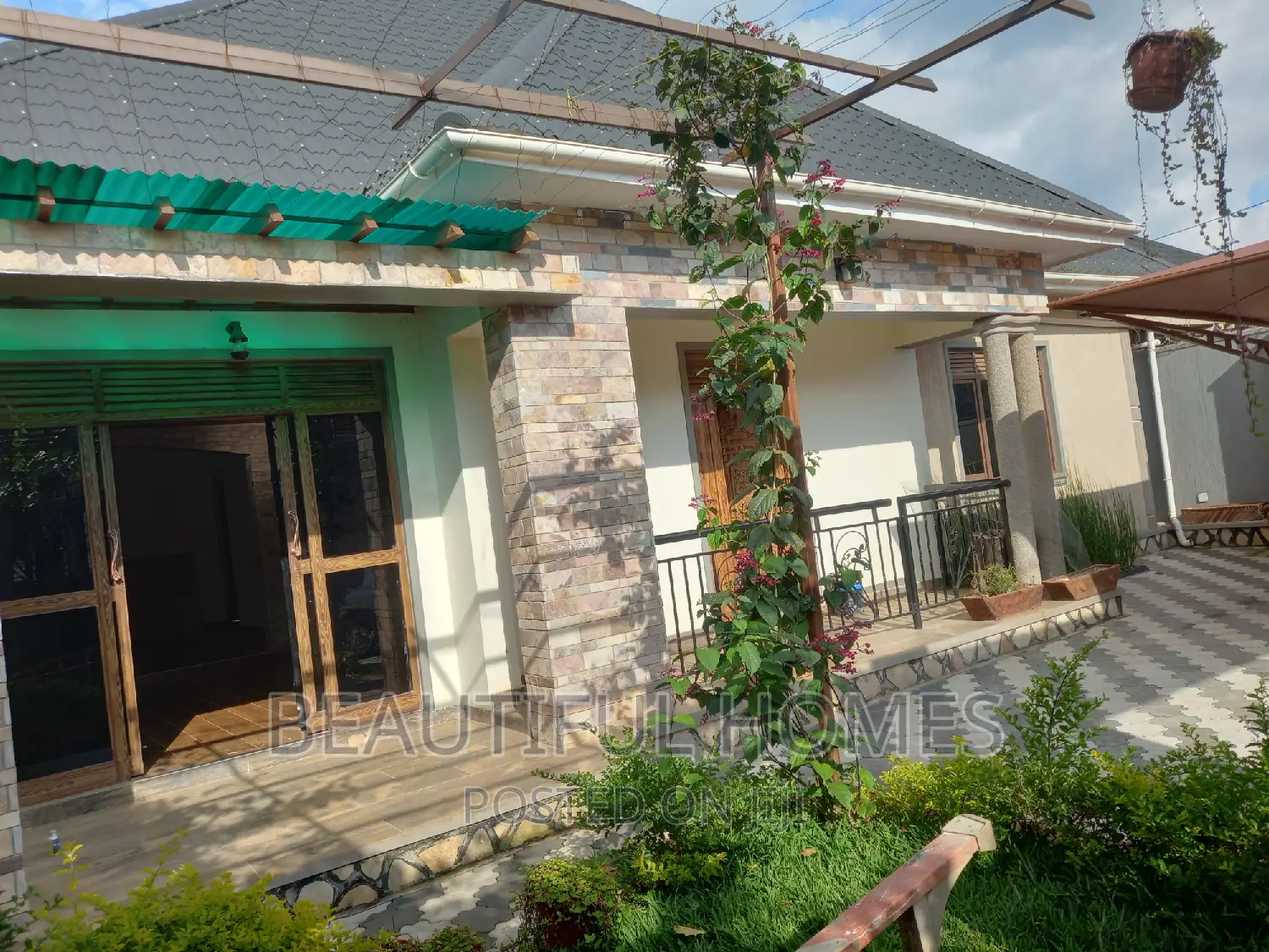 Furnished 4bdrm House in Kira Nabusugwe for sale in Kira