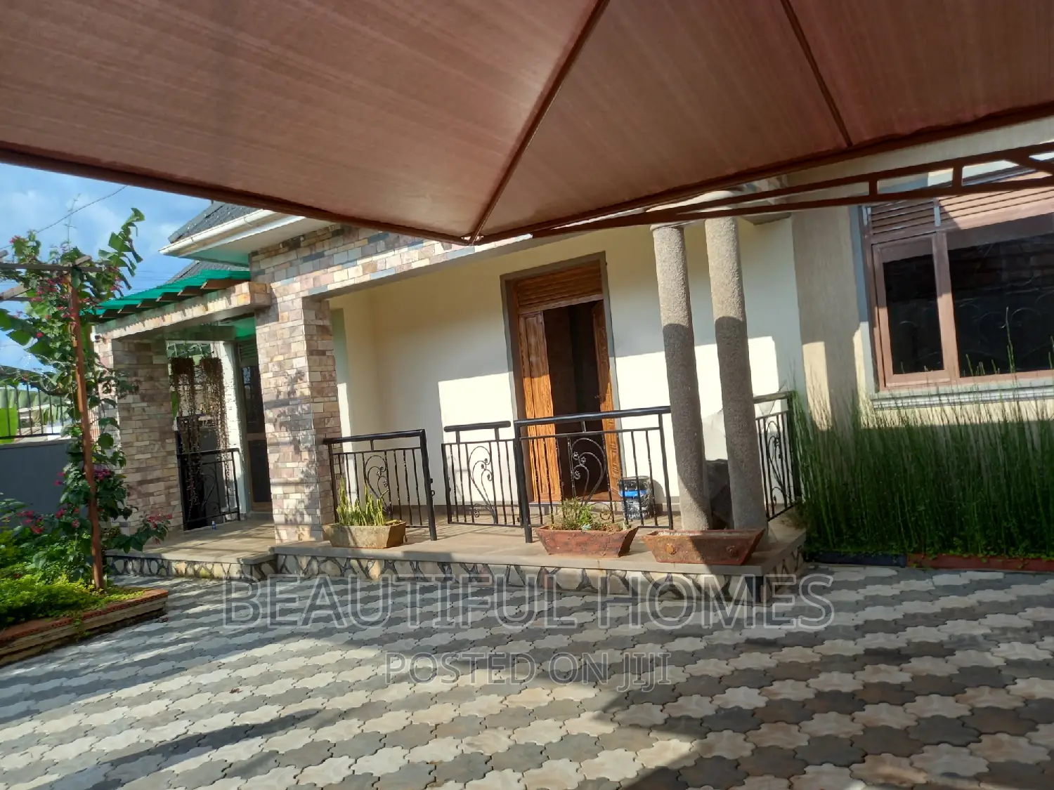 Furnished 4bdrm Bungalow in Kira Nabusugwe for sale in Kira