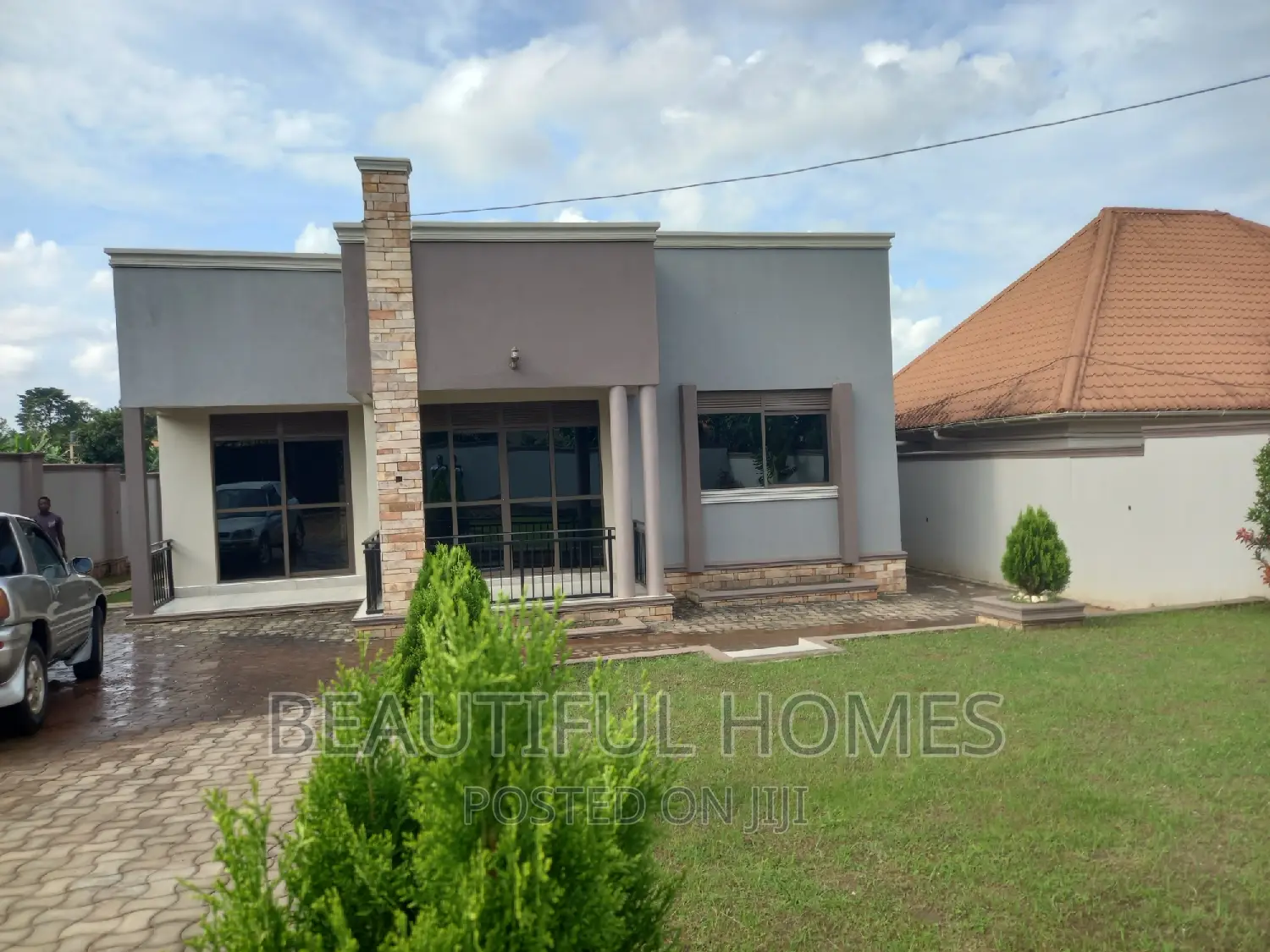 Furnished 4bdrm Bungalow in Kira for sale in Kira