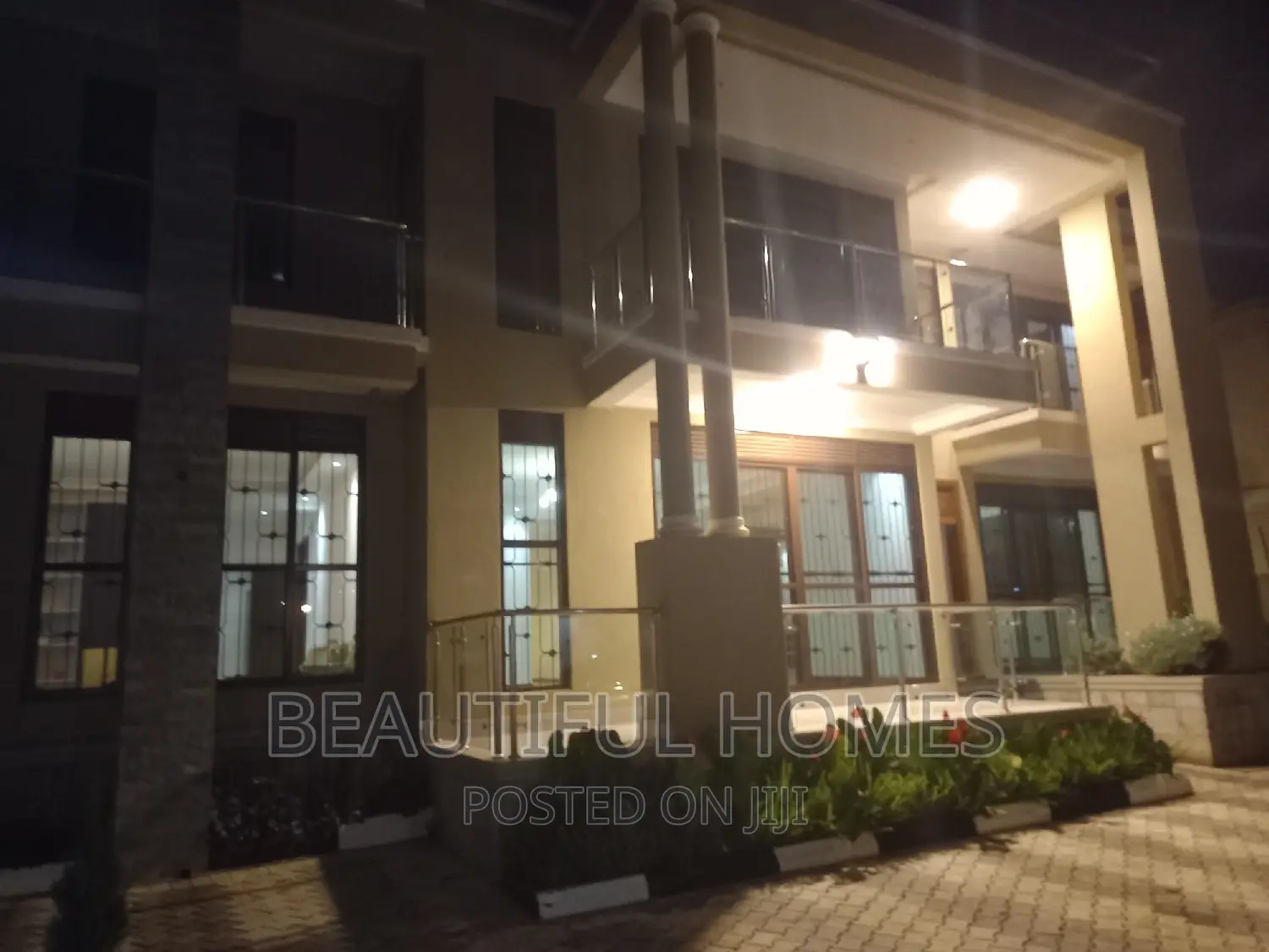 Furnished 7bdrm Duplex in Kyanja, Nakawa for sale in Nakawa