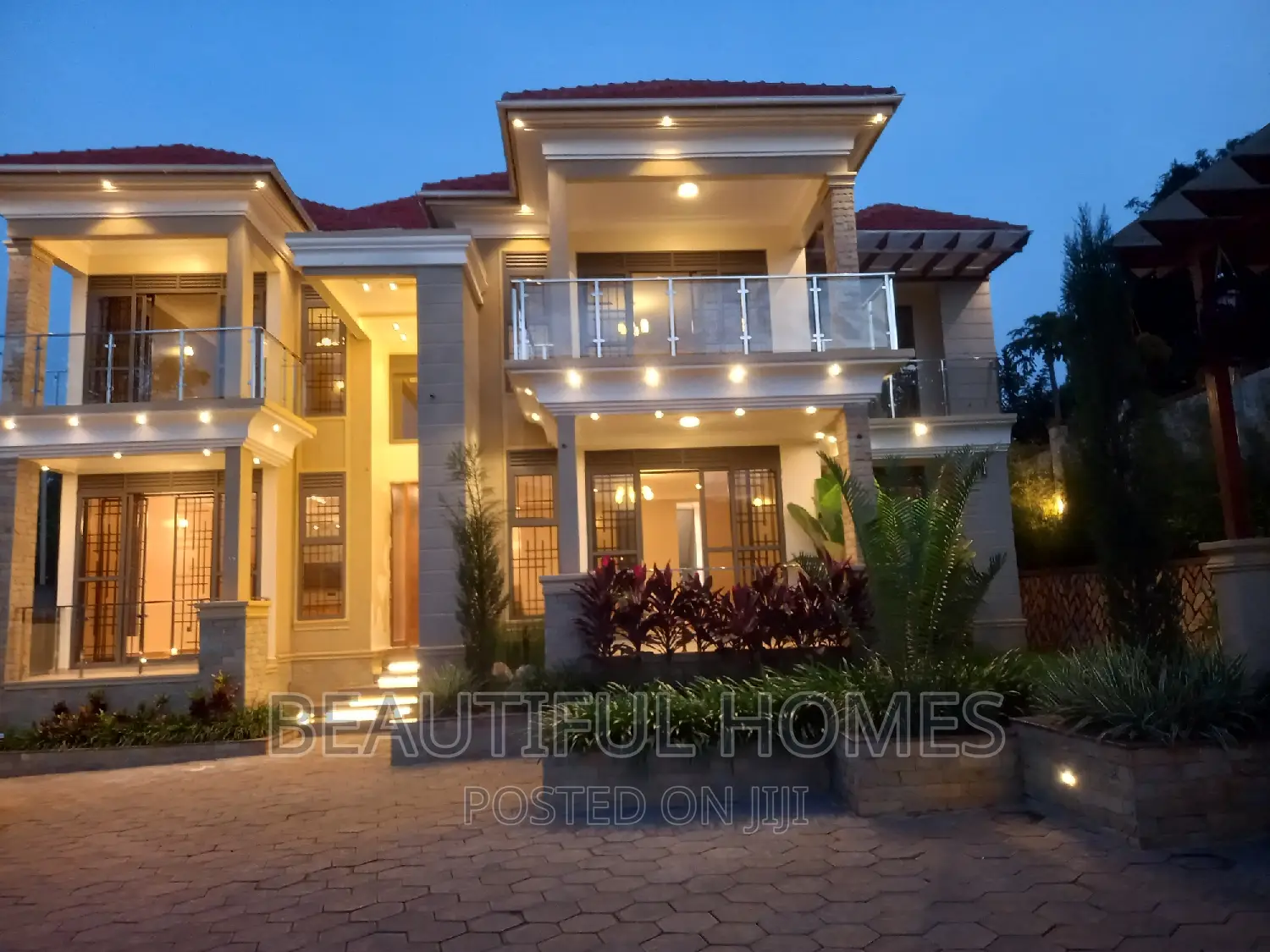 Furnished 7bdrm House in Kyanja Executive, Nakawa for sale in Nakawa