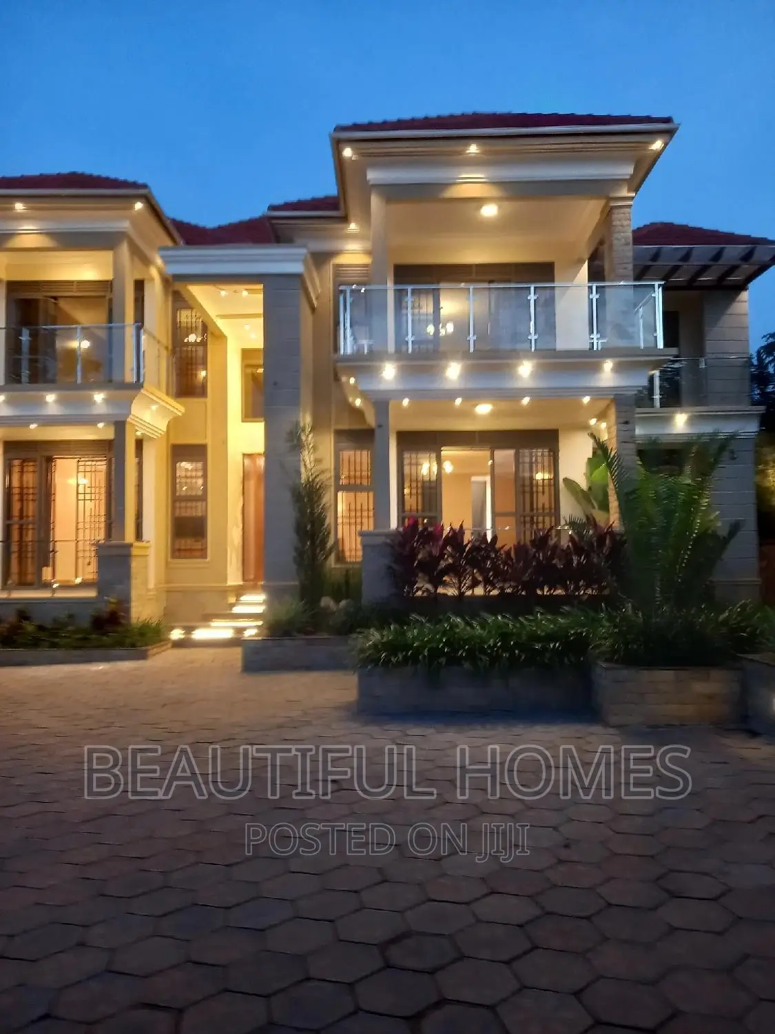 Furnished 7bdrm Duplex in Kyanja, Nakawa for sale in Nakawa