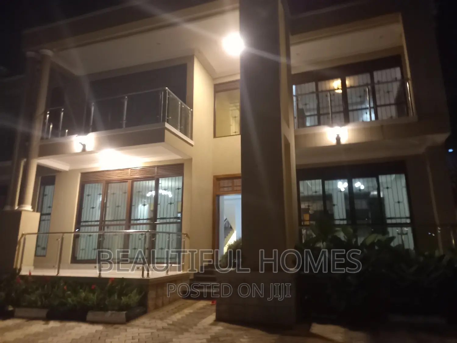 Furnished 7bdrm Duplex in Kyanja, Nakawa for sale in Nakawa
