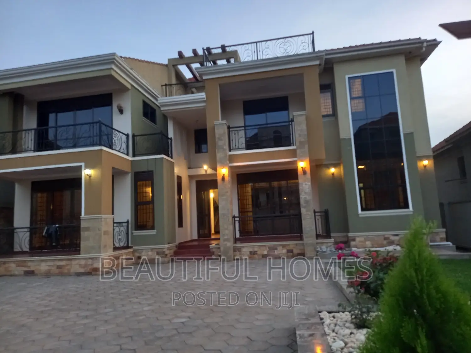 Furnished 6bdrm Mansion in Kyanja Corporate, Nakawa for sale in Nakawa