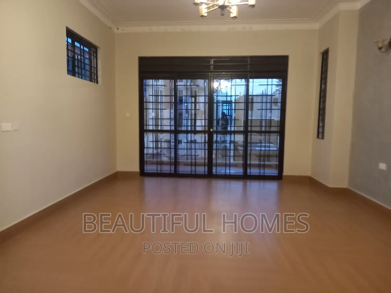 Furnished 6bdrm House in Kyanja, Nakawa for sale in Nakawa