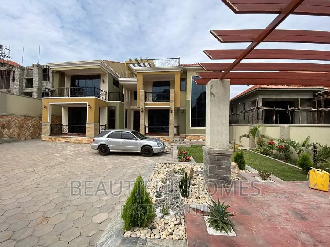 Furnished 6bdrm Mansion in Kyanja Tarmack, Central Division for sale in Central Division