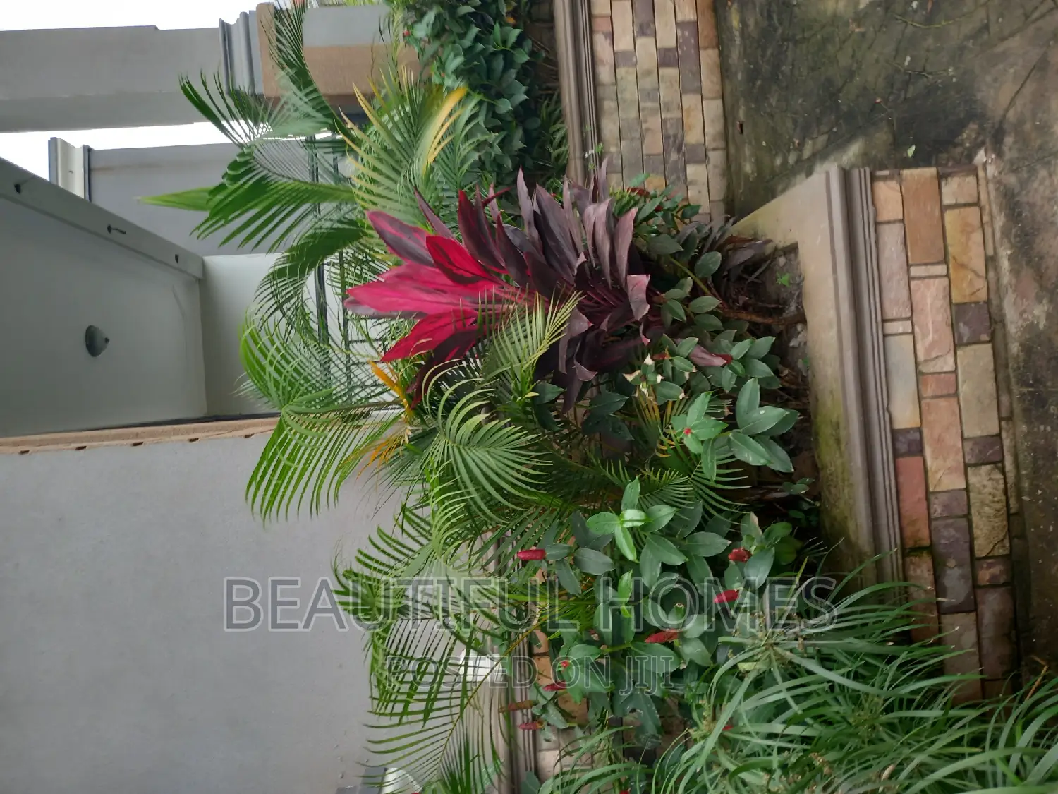 Furnished 6bdrm Mansion in Kisaasi, Nakawa for sale in Nakawa