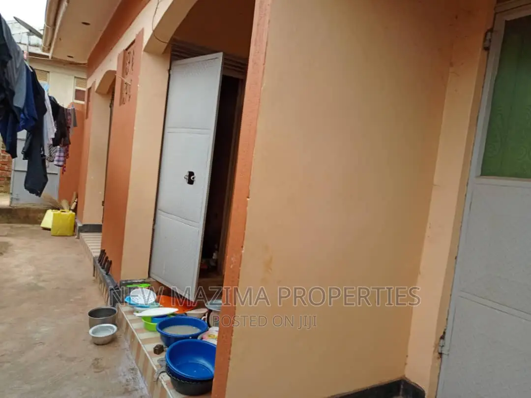3bdrm House in Bulenga Town, Central Division for sale in Central Division