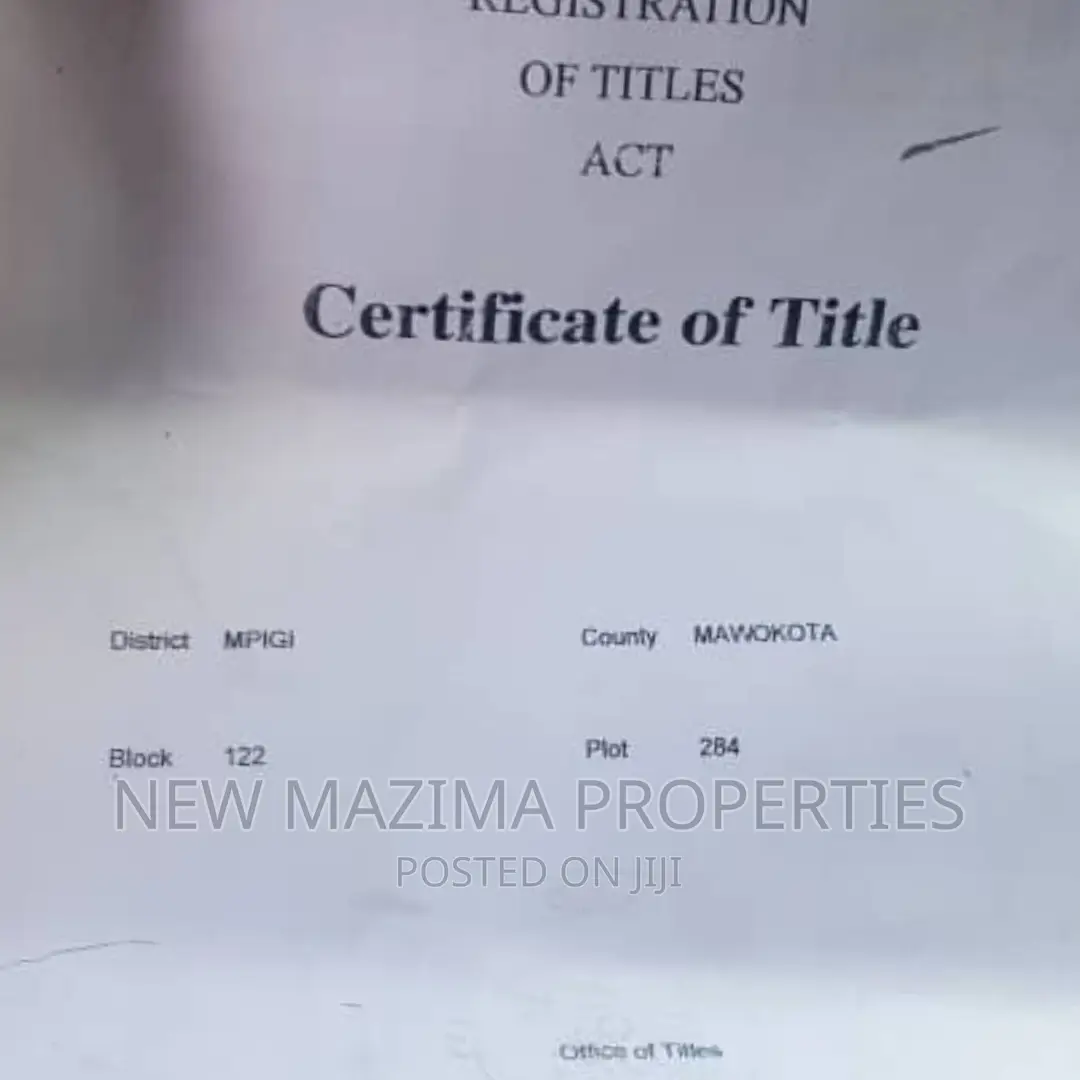 Verynice Titled Plot Onquicksale in Maya Nakirebe Masaka Rd in Division A
